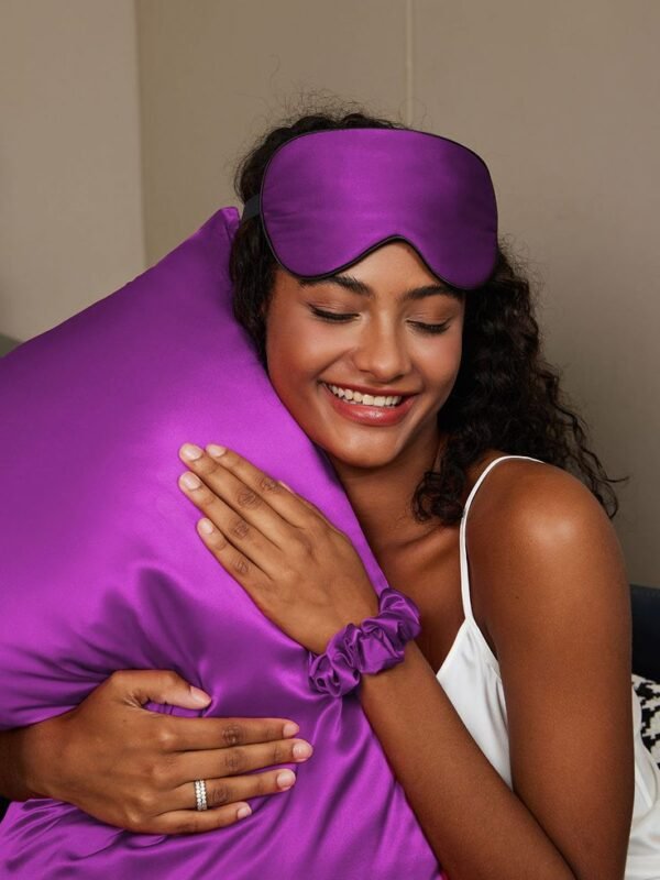 Satin Silk Pillow Case / Sleeping Mask / Scrunchy Gift Box - Image 3